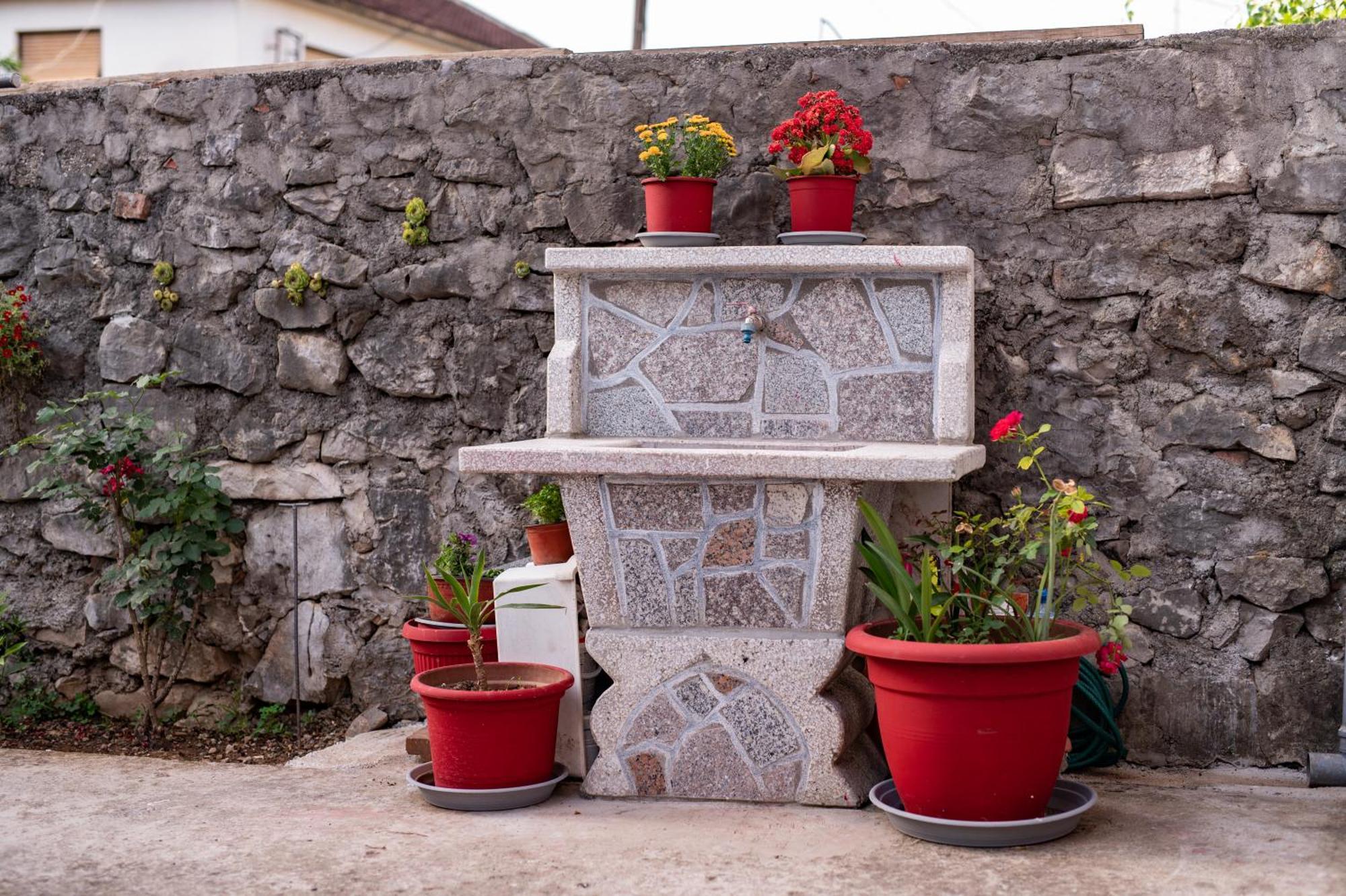 Apartmani Kaan Podgorica Exterior foto