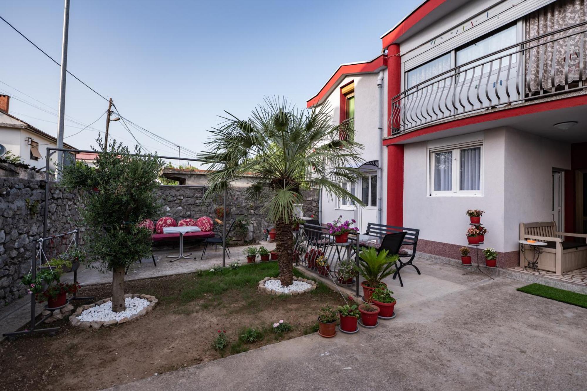 Apartmani Kaan Podgorica Exterior foto